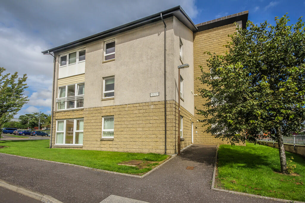 Main image of property: Carmondean Centre South, Livingston, EH54