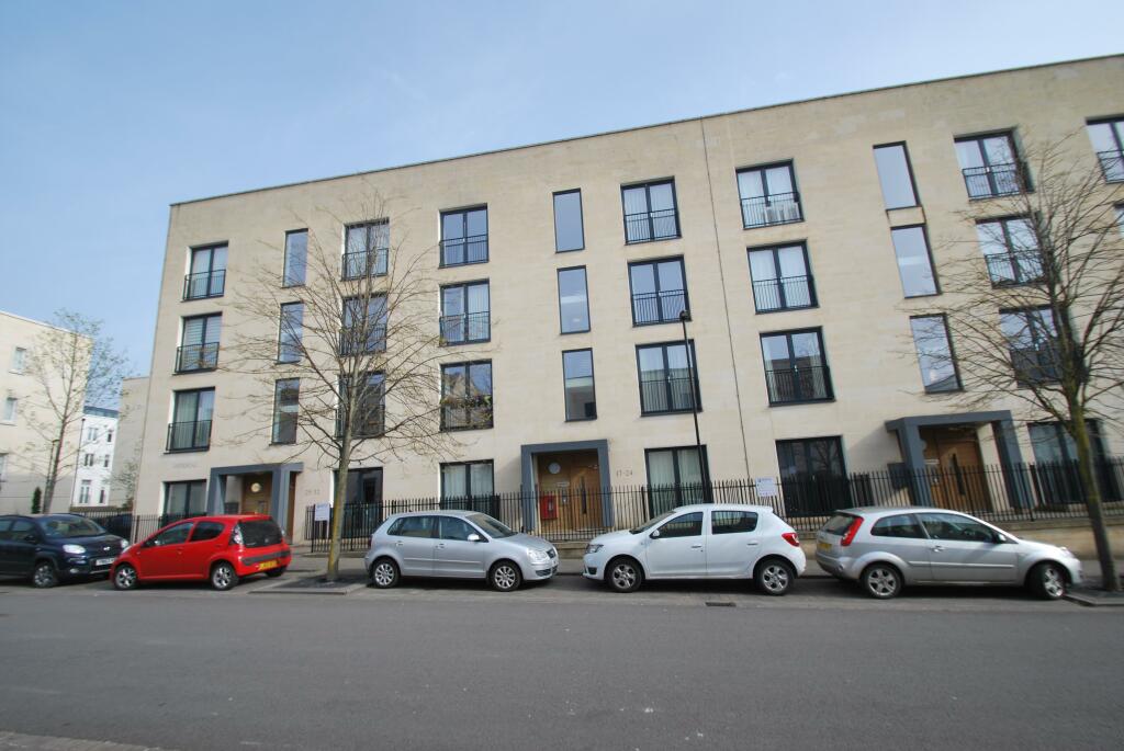 2 bedroom apartment for rent in Stothert Avenue BATH BA2