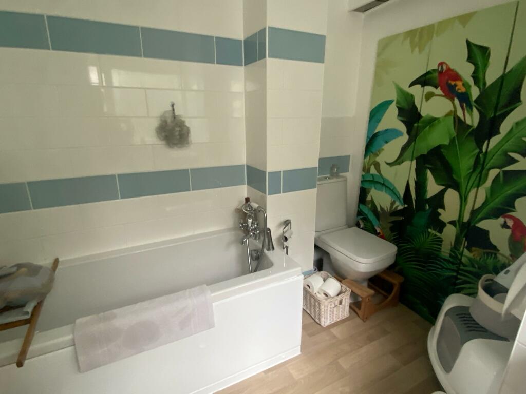 Additional property image - Middle Rank, BRADFORD-ON-AVON