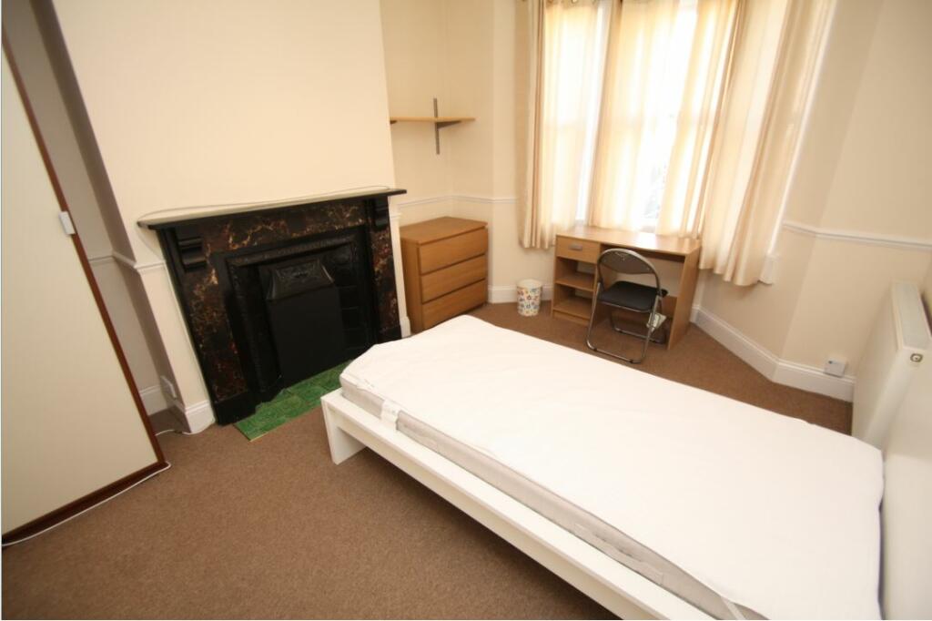 Additional property image - Coronation Avenue, Bath
