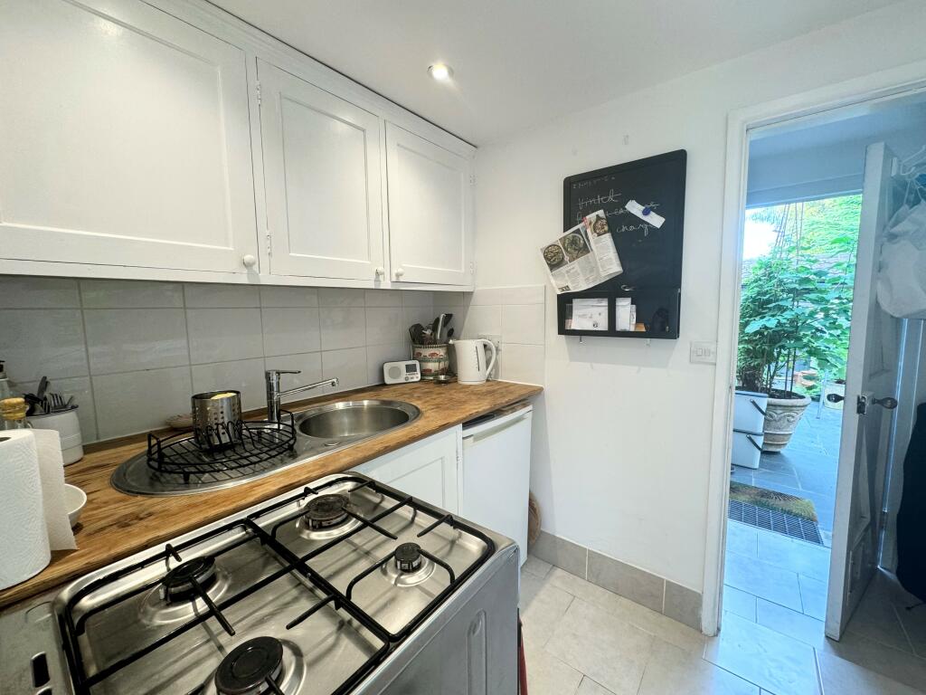 Additional property image - Eagle Park, Batheaston, BATH