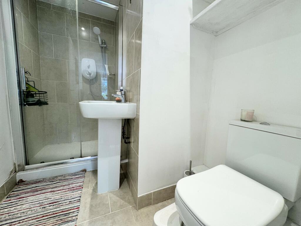 Additional property image - Eagle Park, Batheaston, BATH