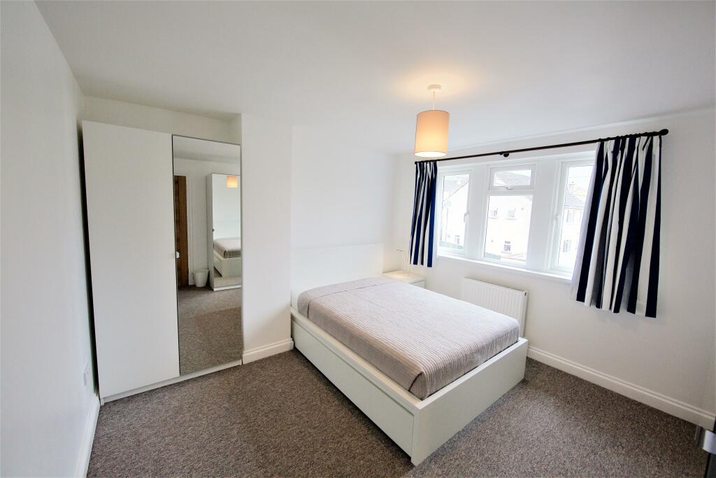 Additional property image - Worcester Park, Bath