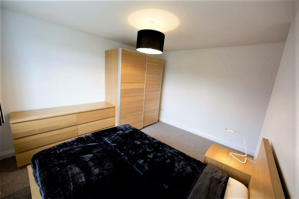 Additional property image - Worcester Park, Bath