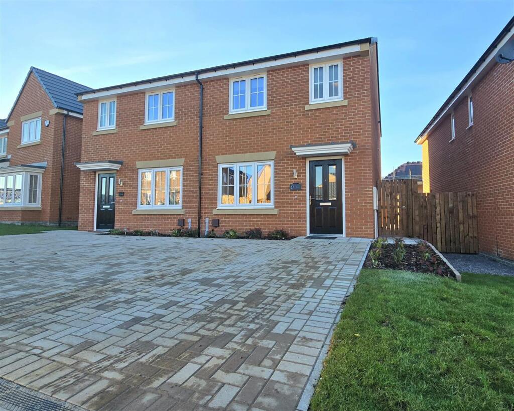 Main image of property: Lotus Drive, Ingleby Barwick