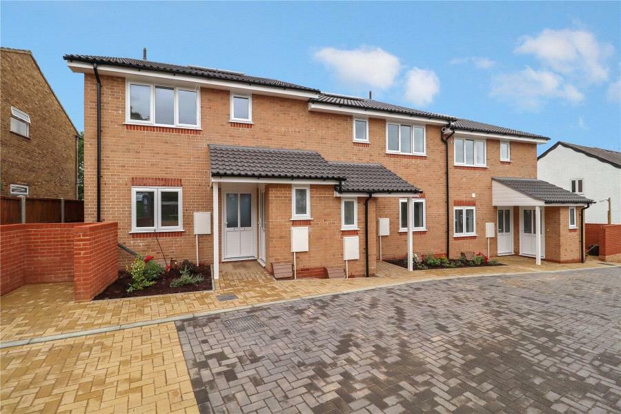 1 bedroom flat for rent in Woking, GU22