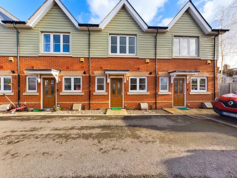 Main image of property: Chertsey, Surrey, KT16