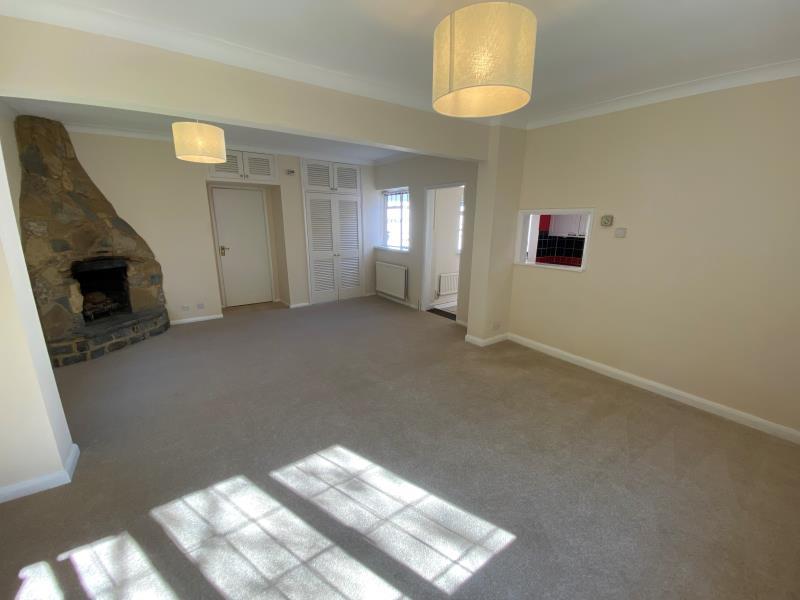 3 bedroom detached bungalow for rent in Chobham, GU24