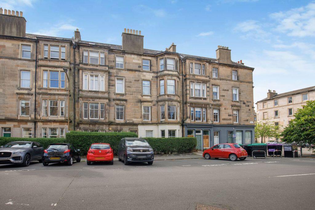 Main image of property: 8 (2F1), Hillside Street, Hillside, Edinburgh EH7 5HB