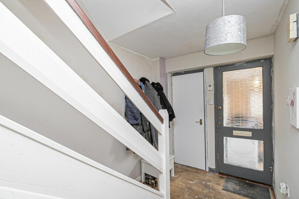 3 bedroom terraced house for sale in Gladstone Road, Buckhurst Hill, IG9
