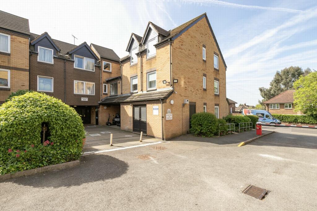 1 bedroom apartment for sale in Homebush House, Kings Head Hill