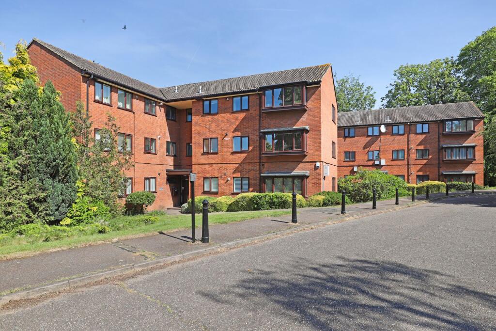 Main image of property: Church Road, Buckhurst Hill, IG9