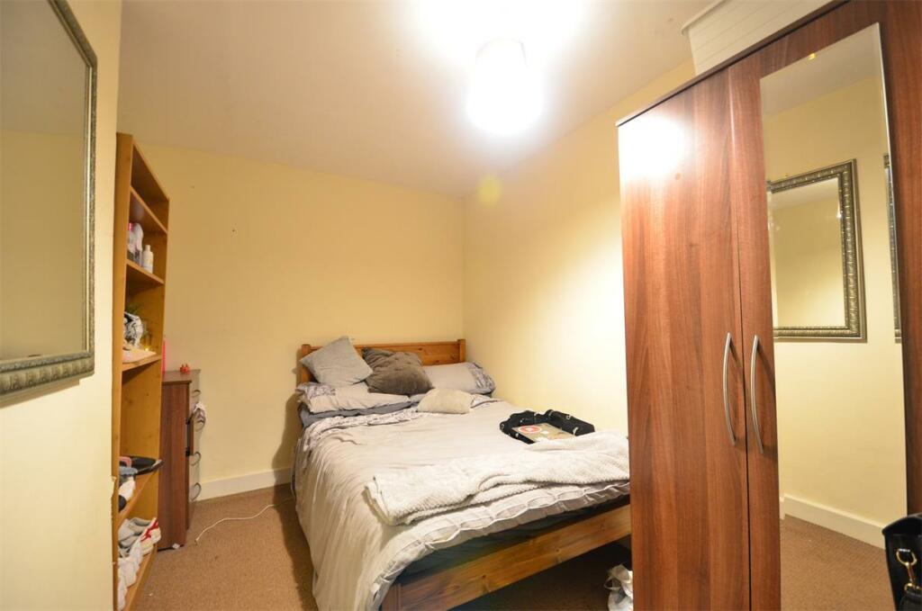 Additional property image - Warwards Lane Selly Oak B29 7RD