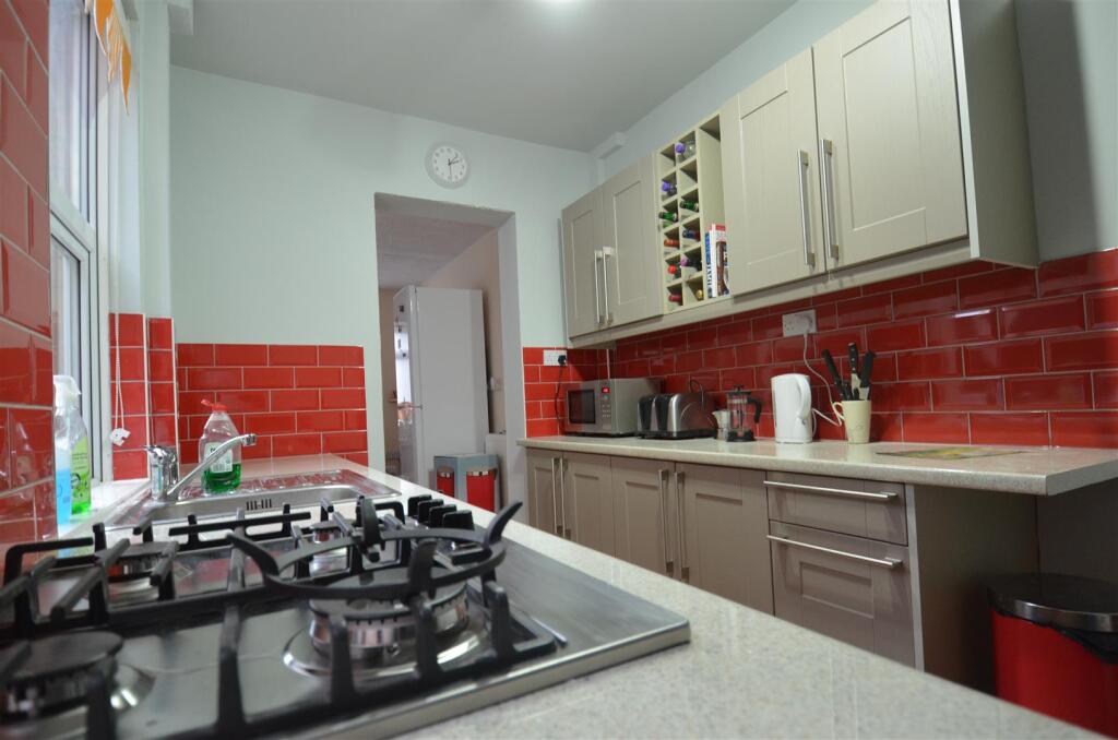 Additional property image - Warwards Lane, Selly Oak B29 7QX