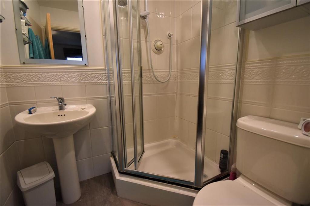 3 bedroom town house for sale in Mevril Springs Way, Whaley Bridge