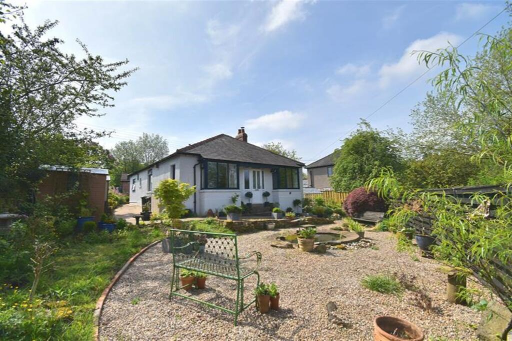 2 bedroom detached bungalow for sale in Bings Road, Whaley Bridge, High