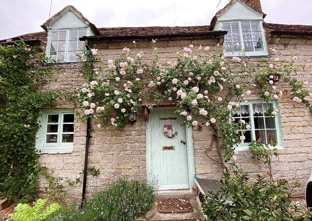 Main image of property: Bidford Road, Cleeve Prior