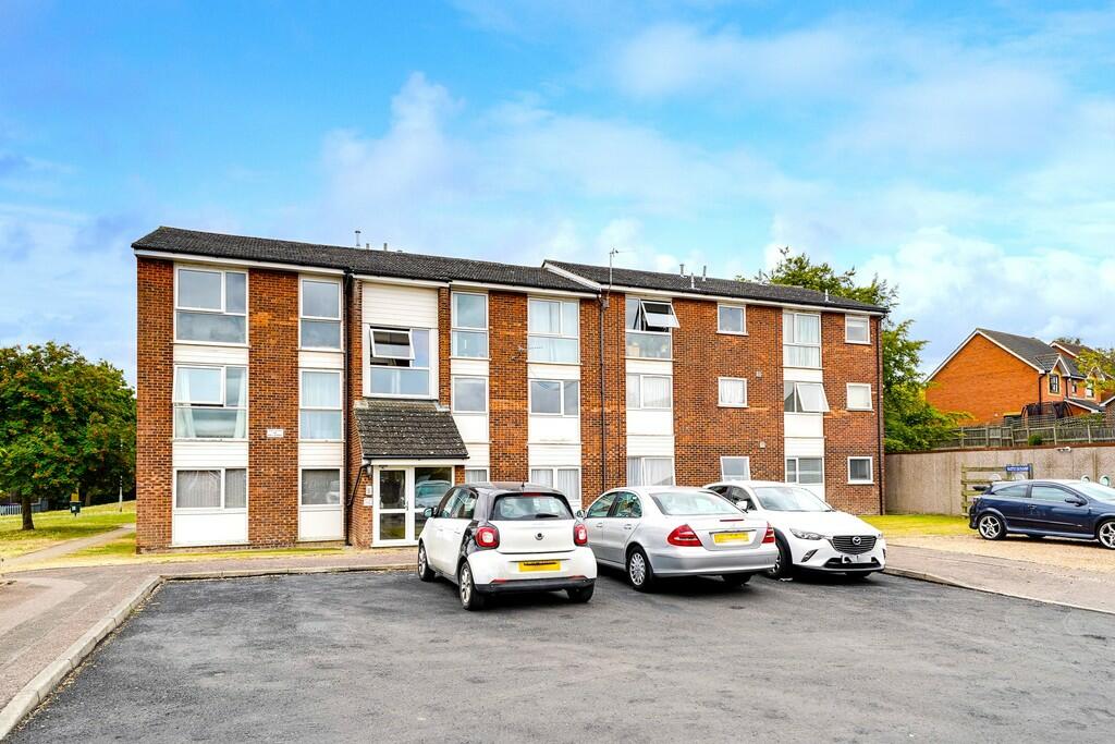 1 bedroom apartment for rent in Yeats Close, Royston, SG8
