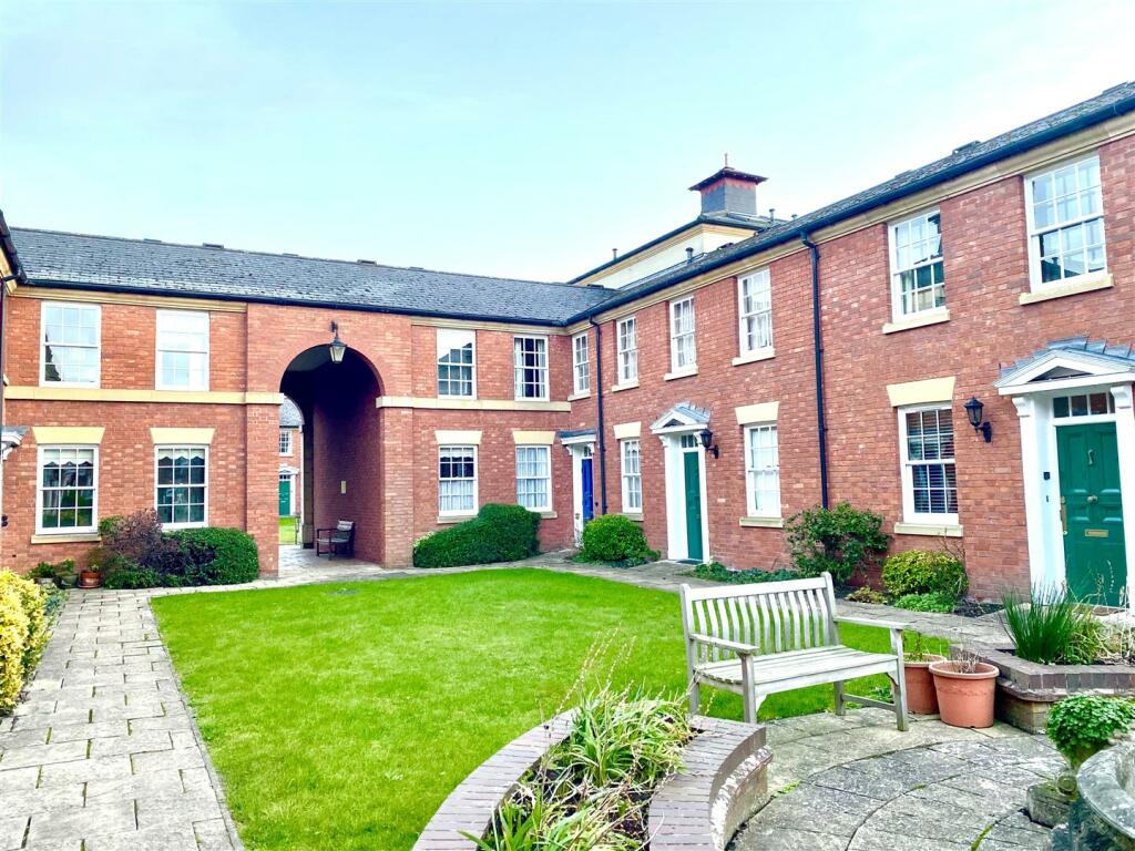 2 bedroom retirement property for sale in Longden Coleham, Shrewsbury, SY3