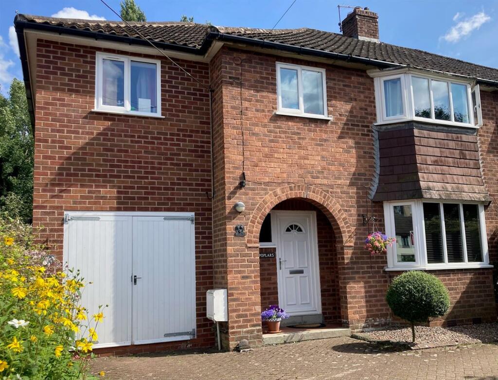 4 bedroom semidetached house for sale in High Street, Edgmond, Newport