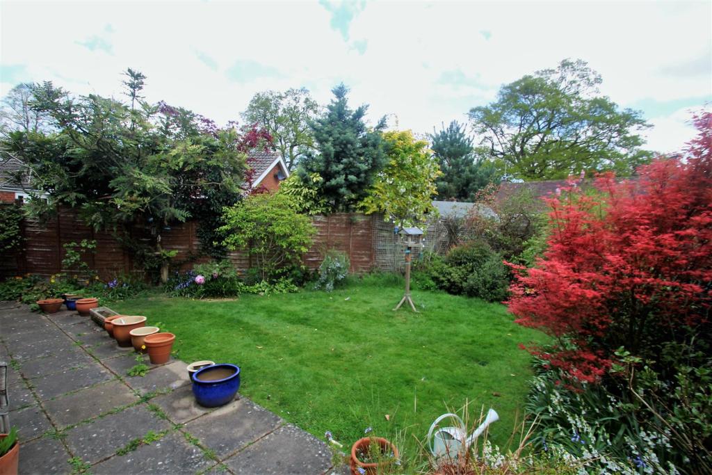 3 bedroom detached bungalow for sale in Ryelands, Shrewsbury, SY3