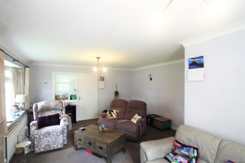 3 bedroom detached bungalow for sale in Ryelands, Shrewsbury, SY3