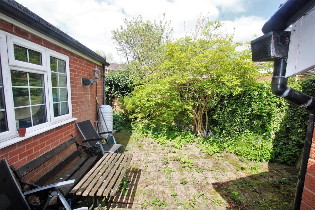 3 bedroom detached bungalow for sale in Ryelands, Shrewsbury, SY3