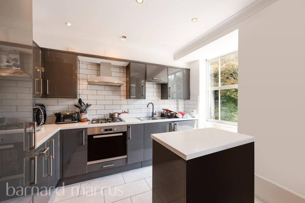 Main image of property: Kingston Hill, KINGSTON UPON THAMES