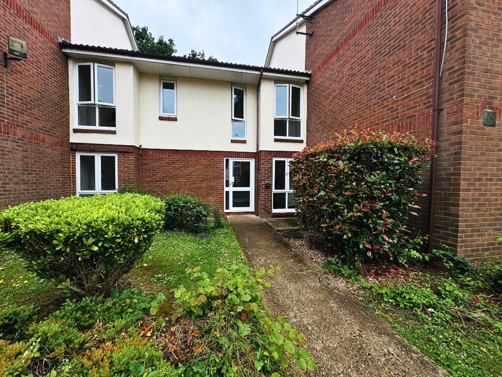 Main image of property: Maunsell Park, Station Hill, Crawley, West Sussex, RH10