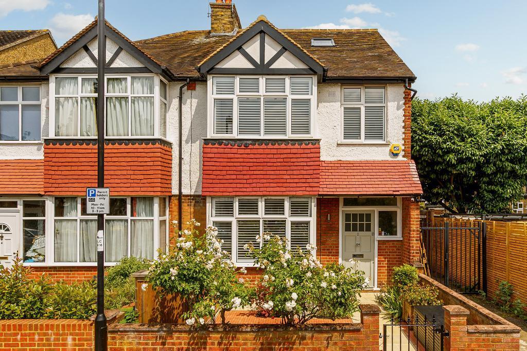 Main image of property: Walmer Gardens, Ealing, London, W13 9TS