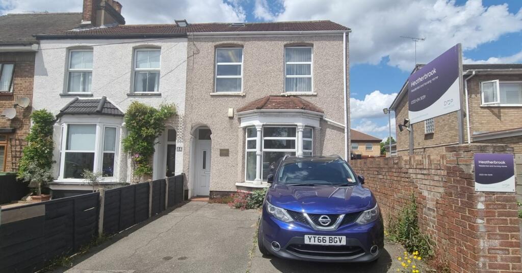 Commercial development for sale in 82 Como Street, Romford, Essex, RM7 7DT, RM7