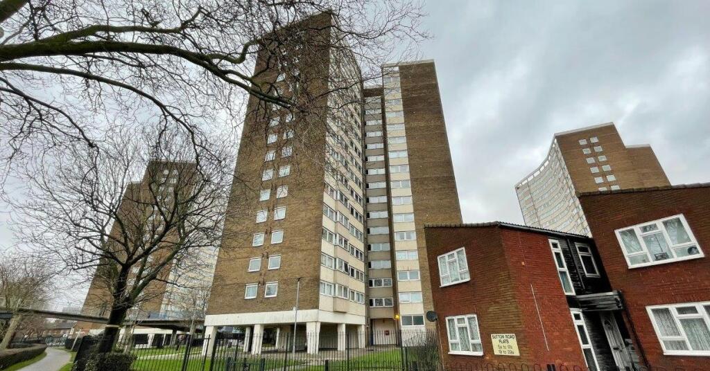 2 bedroom flat for sale in 75 Chiltern, Coleman Street, SouthendonSea