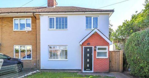 Main image of property: 38 Nethan Drive, Aveley, South Ockendon, Essex, RM15 4RH