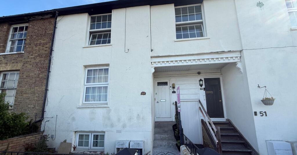 Main image of property: 50A Eastern Esplanade, Southend-on-Sea, Essex, SS1 2ES