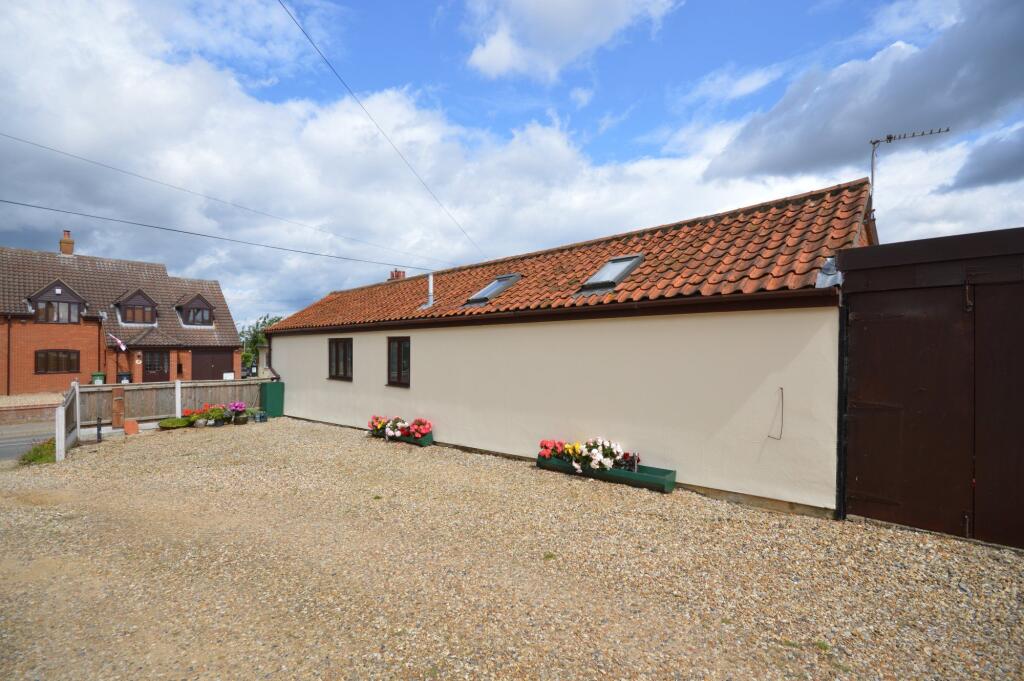 Main image of property: Yaxham