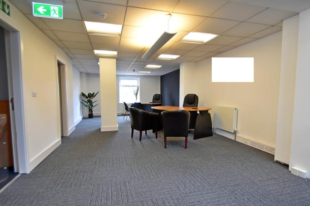 Additional property image - First Floor, 435-437 Walmersley Road, Bury, BL9 5EU