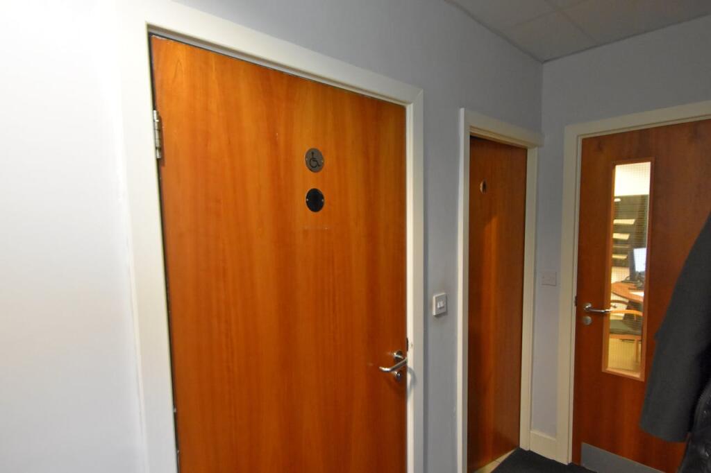 Additional property image - First Floor, 435-437 Walmersley Road, Bury, BL9 5EU