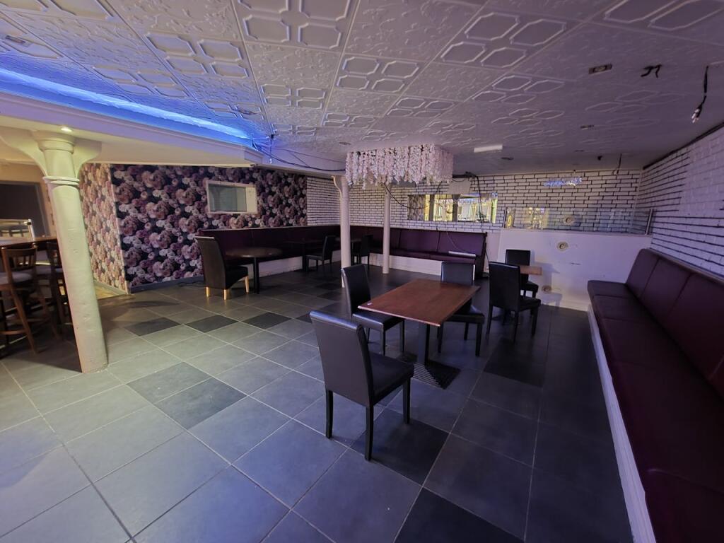 Additional property image - 107 The Rock, Bury, BL9 0NB
