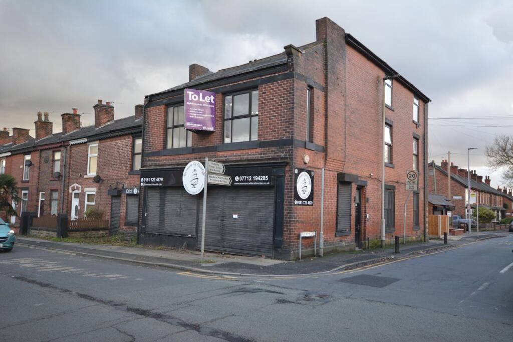Main image of property: 261 Ainsworth Road, Radcliffe, Manchester, M26 4EE