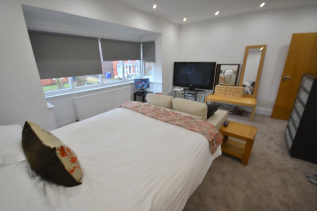 Additional property image - 1 Crompton Avenue, Bolton, BL2 6PG
