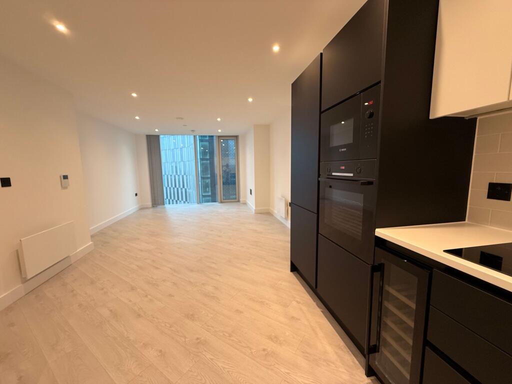 Main image of property: 1 Trinity Way, Manchester, M3