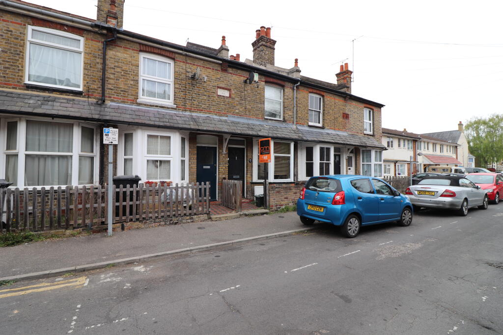 Main image of property: Redcliffe Road, Old Moulsham, Chelmsford, CM2 0JP