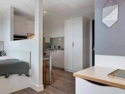 Additional property image - Gold Ensuite, 27 Magdalen Street, COLCHESTER, CO1 2ZT