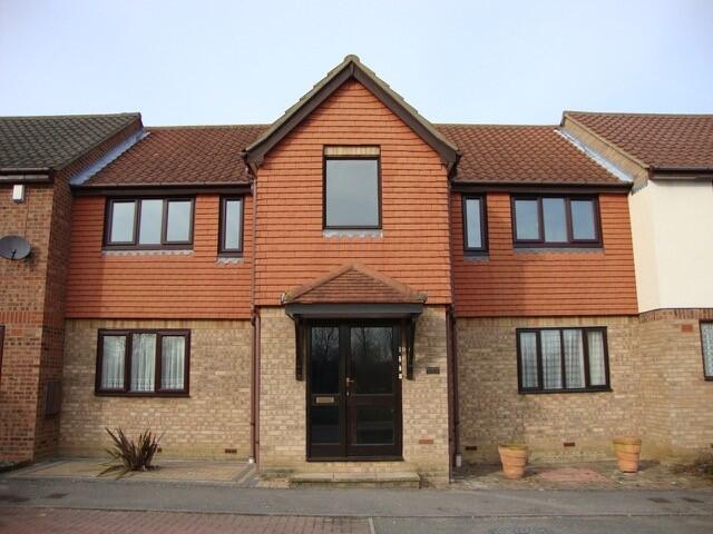 Main image of property: Ellswood, SS15