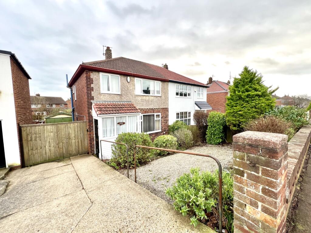 3 bedroom semidetached house for sale in Catcote Road, Hartlepool., TS25