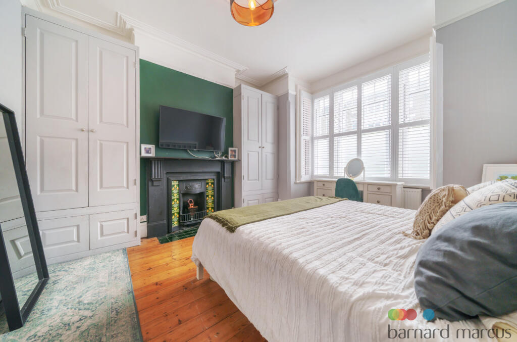 Main image of property: Trinity Road, London