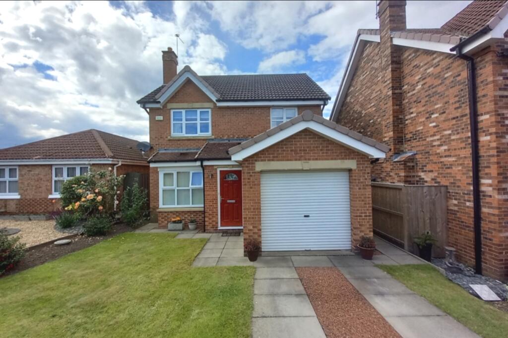 3 bedroom detached house for sale in Greenhills, Byers Green