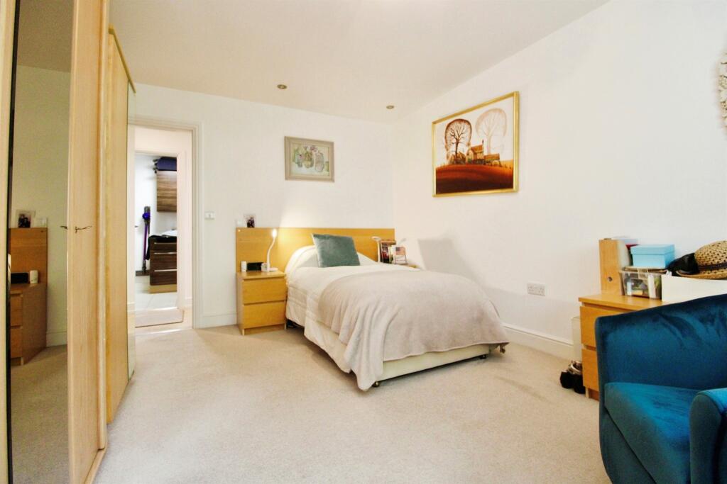 Additional property image - Bridgeman Road, Penarth