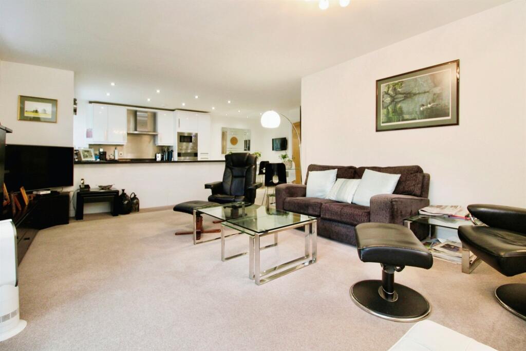 Additional property image - Bridgeman Road, Penarth