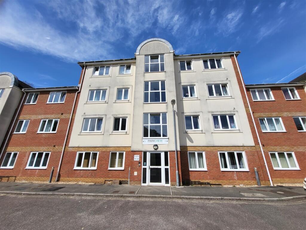 Block of apartments for sale in Residential Investment Park View